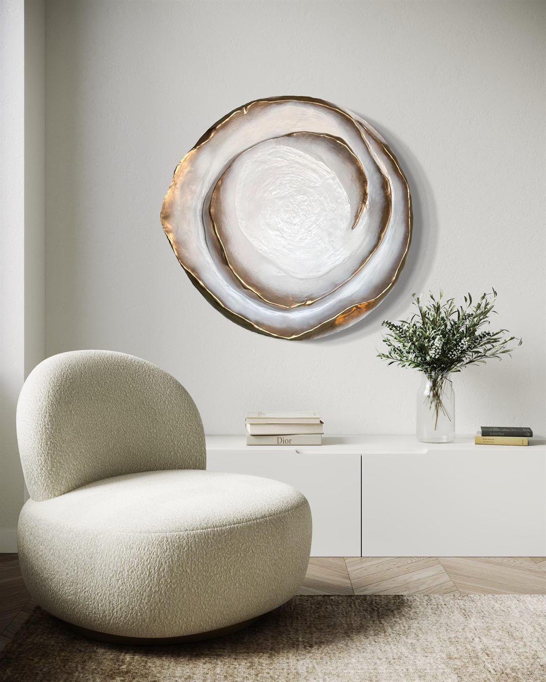 espiral, Por encargo, cualquier tamaño — Una espiral sobre panel redondo de yeso con oro en el borde.