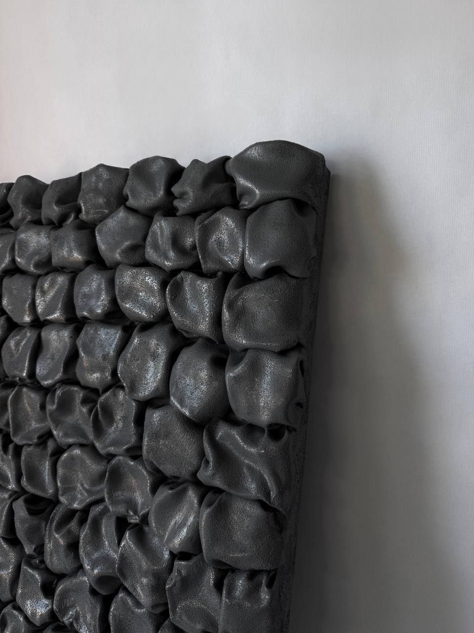 Formas oscuras, 70×100 cm — Polymer clay on a solid wooden base.